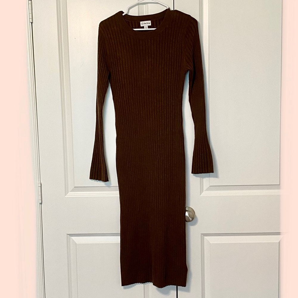 NWT The Drop Fernanda Bell Sleeve Ribbed Sweater Dress